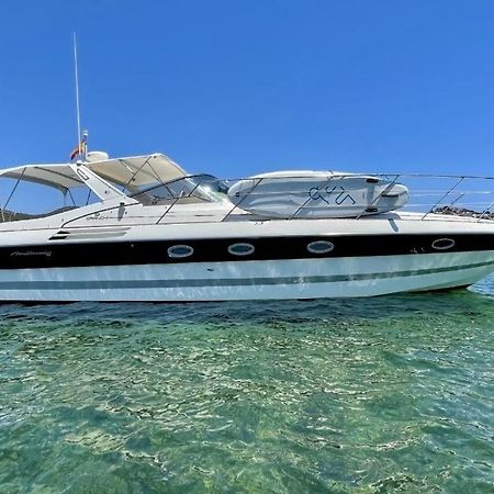 Cozy Yacht Lodge In Barcelona With Boat Tour Option San Adrián de Besós Zewnętrze zdjęcie
