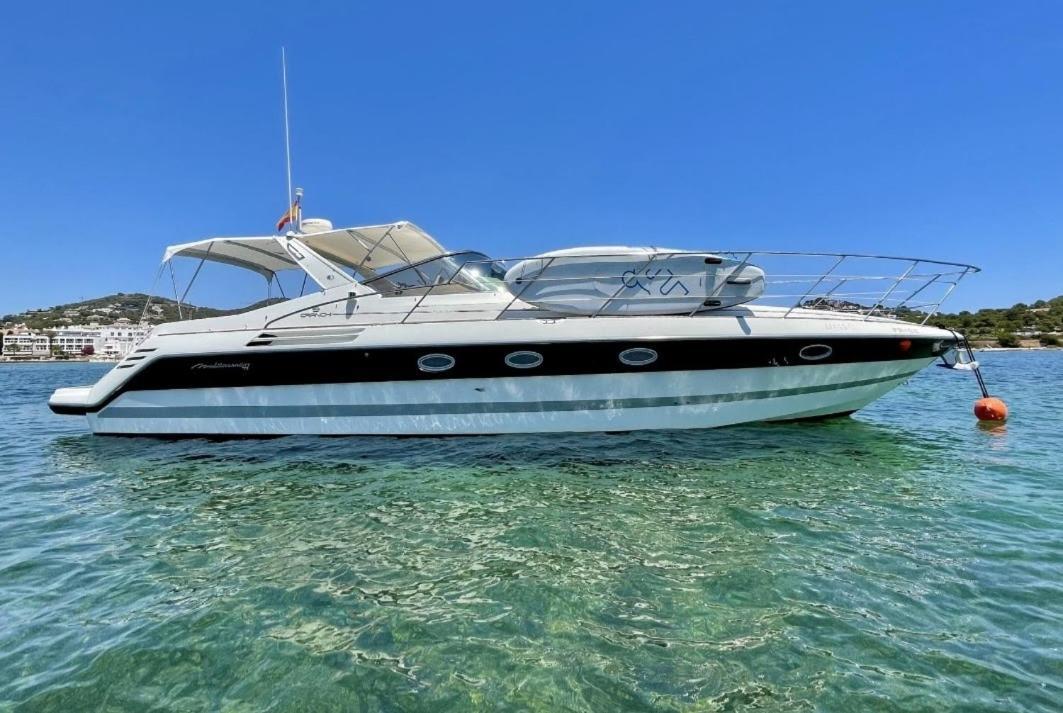 Cozy Yacht Lodge In Barcelona With Boat Tour Option San Adrián de Besós Zewnętrze zdjęcie